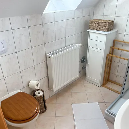 شقة Kroeslin Apartments كروزلين