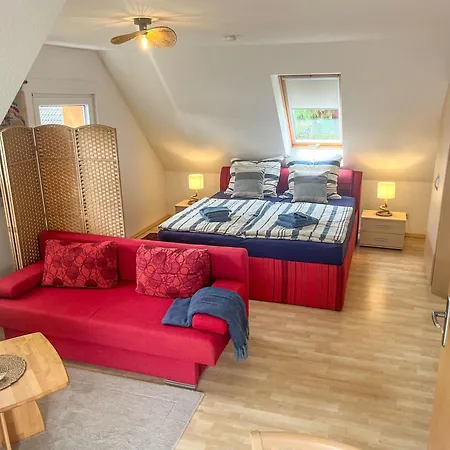 Kroeslin Apartments *