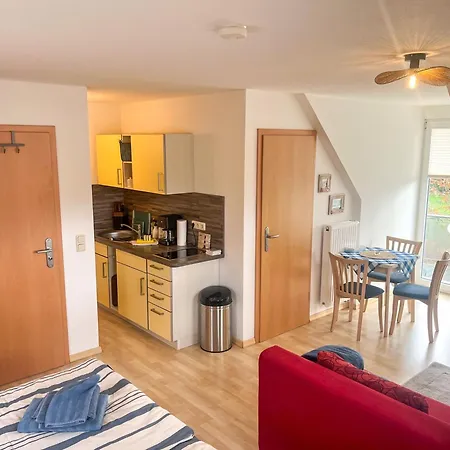 Kroeslin Apartments * كروزلين