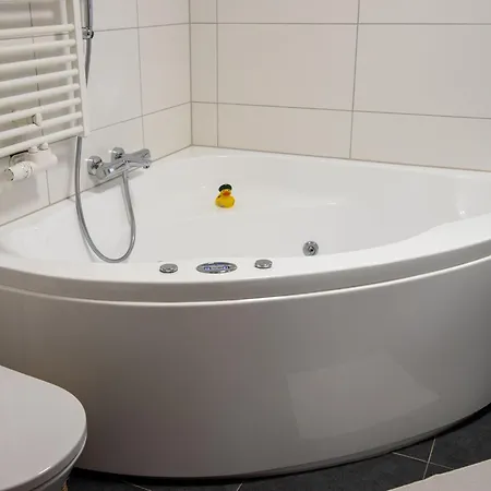 Kroeslin Apartments شقة كروزلين