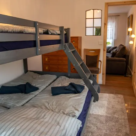 Kroeslin Apartments شقة كروزلين